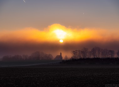 26.12.2019 Nebelstimmung am Morgen bei Lindach im Landkreis Fürstenfeldbruck.